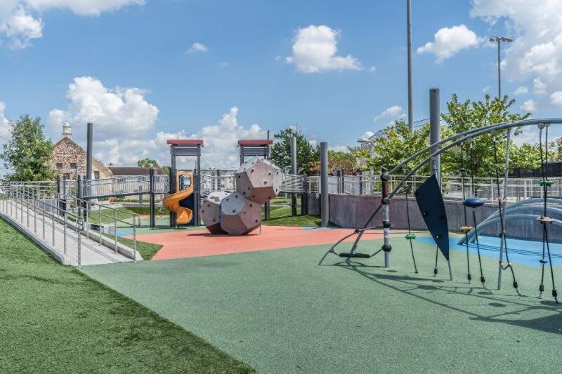 Htx Dtown Apt I Sleeps 7 Wi-Fi Parking Free Gym ฮูสตัน ภายนอก รูปภาพ